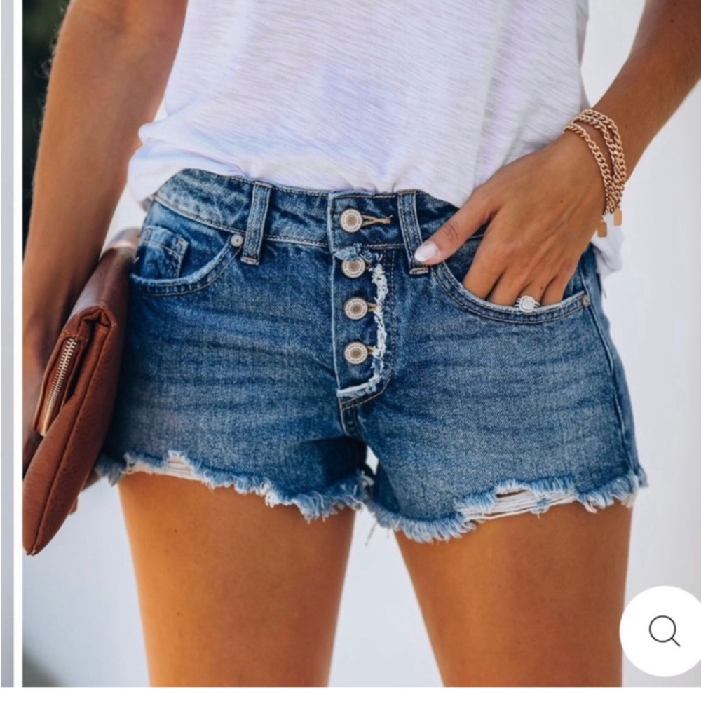 VICI DOLLS Jean shorts